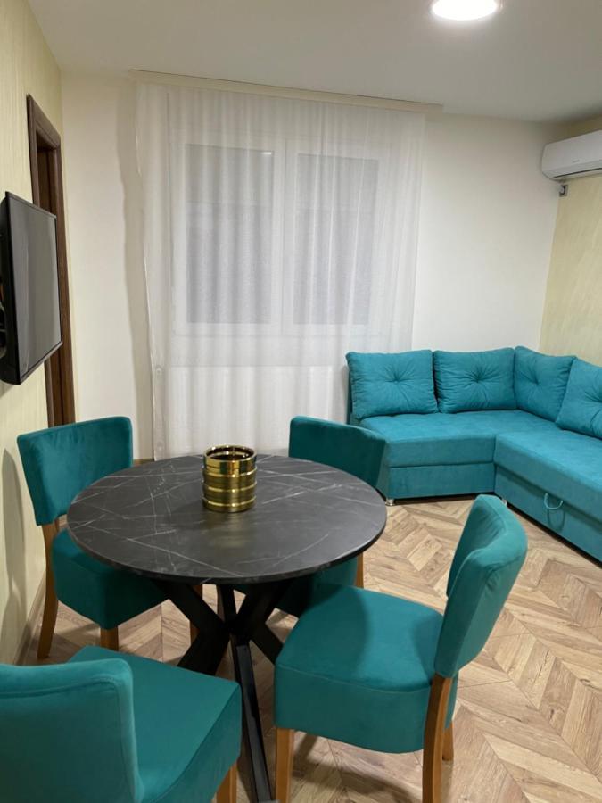 Pink House Apartments Jagodina Dış mekan fotoğraf