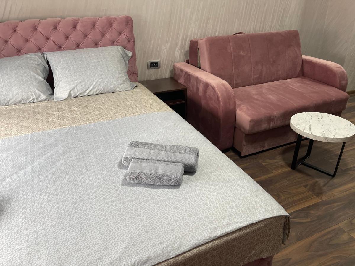 Pink House Apartments Jagodina Dış mekan fotoğraf